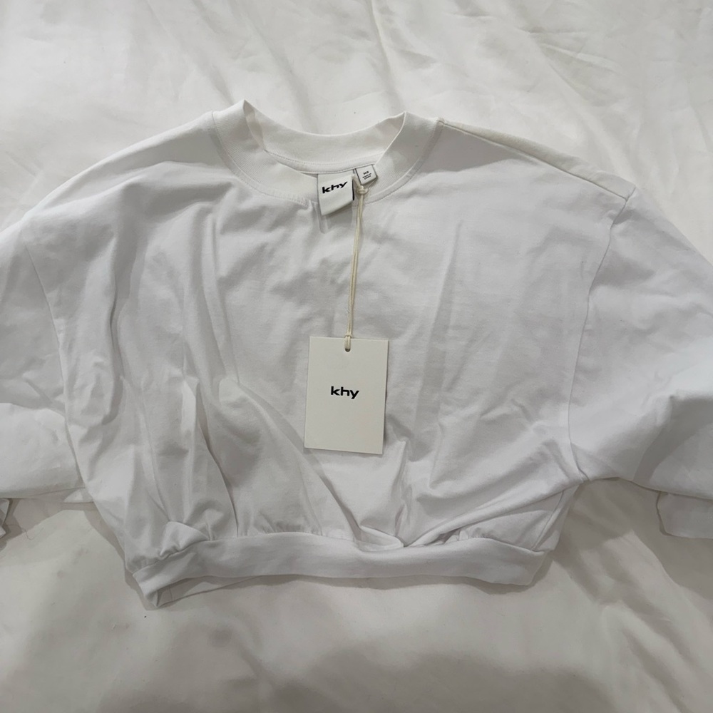 White Khy Cropped tee